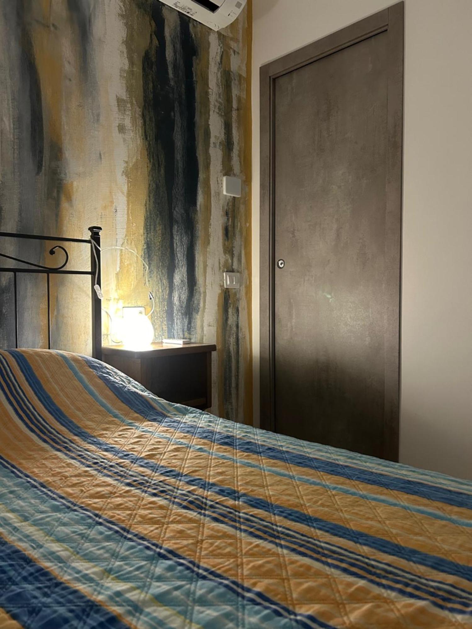 L'Incanto Casa Vacanze Montegrosso dʼAsti Екстериор снимка